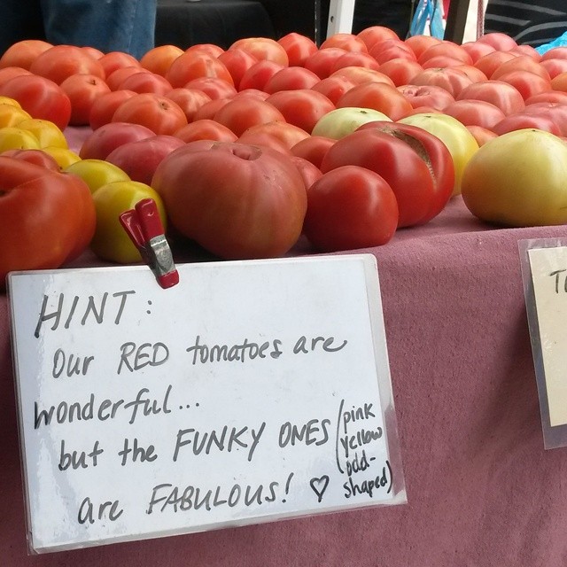 funky tomato sign