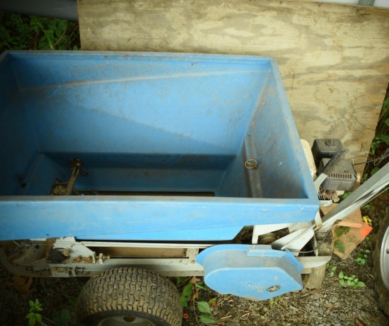 web-stone-barns-compost-spreader